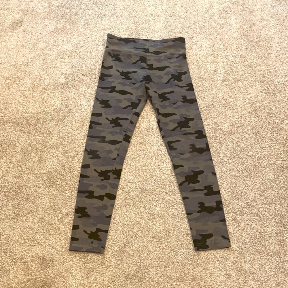 EUC Justice Brand Camouflage Camo Leggings Teen Tween Size 12